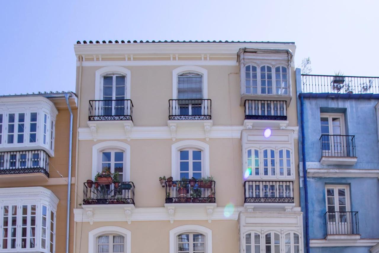 -Malagasunapts-Private Terrace Penthouse Екстер'єр фото